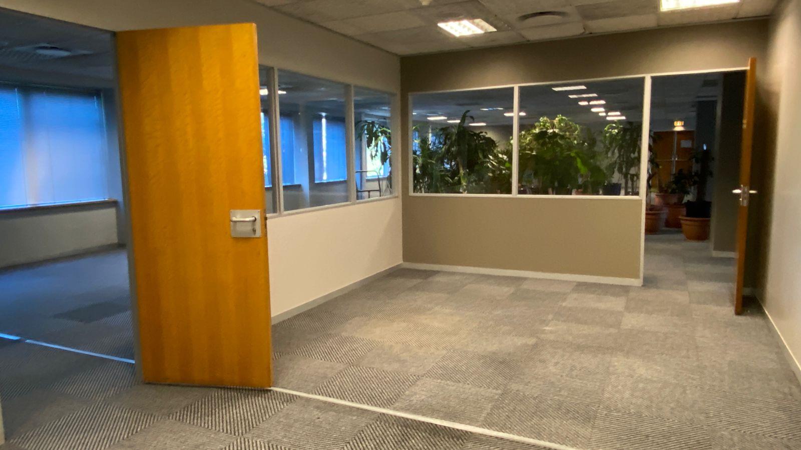 To Let commercial Property for Rent in Esterville Western Cape